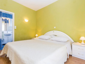 Beautiful Home in Supetarska Draga With Wifi and 3 Bedrooms
