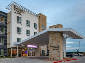 Fairfield Inn  Suites Terrell