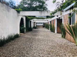 El Capricho by Rotamundos