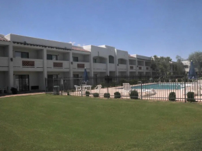 Los Viajeros Inn