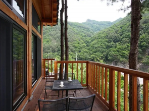 Pyeongchang Geumdang Hanok Pension