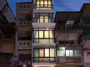 Holiday Gold Hotel