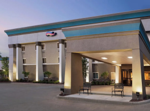 Baymont Inn And Suites Mt. Pleasant