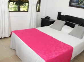 Hotel Hacienda Casa Blanca