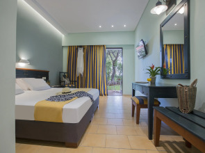 Golden Coast Hotel & Bungalows - All Inclusive