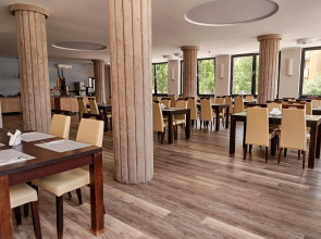 Boutique Hotel's Kwiska / Legnicka