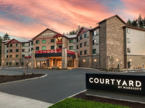Courtyard Olympia