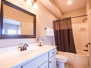 Whole In One 12 Bedroom Condo