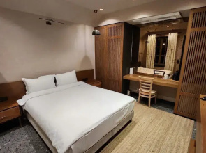 Otel Barry
