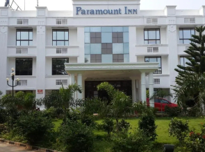 Paramount Inn