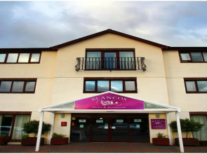 Blanco's Hotel Port Talbot