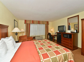 Best Western Airport Inn & Suites/Kci North