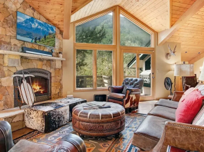 4515 Bighorn Road 4 Bedroom Home