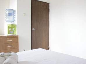 Comfy & Clean 2Br Apartment At Gateway Ahmad Yani Cicadas