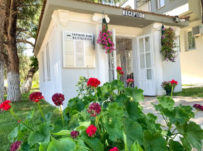 Kaizen Gate Hotel