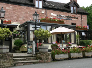 Three Horseshoes Country Inn and Spa