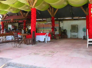 Tres Sophias Resort and Restaurant