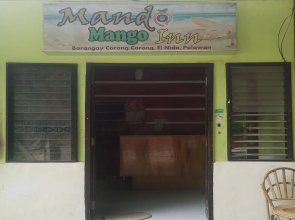 OYO 689 Mando Mango Inn