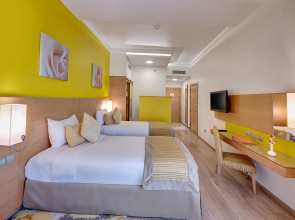 Al Khoory Executive Hotel