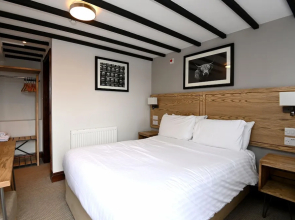 Swan, Thatcham by Marston’s Inns