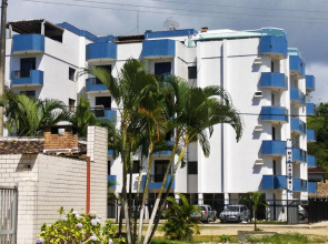 Apto Ubatuba Praia Grande - 4 quartos - piscina privativa