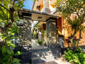 OYO 922 Pp Dream Guest House