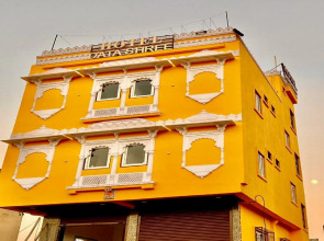 OYO 80267 Hotel Data Shree
