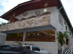Local Hostel Manaus
