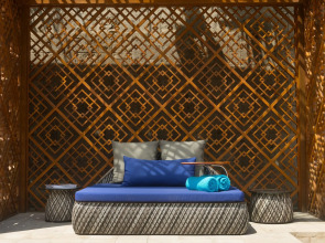 Отель Indigo Bali Seminyak Beach