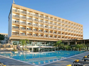 Crowne Plaza Limassol by IHG