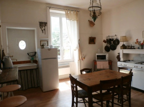 Cottage in a Town House in the Centre of Gray