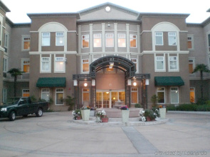 Holiday Inn Express® Windsor Sonoma Wine Country by IHG