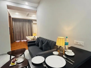 Royal Studio Golf Course Road