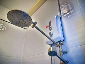 ZZZ Hostel - Don Mueang Airport