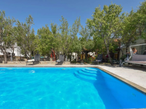 Two-Bedroom Apartment in Karlobag