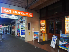 Maze Backpackers