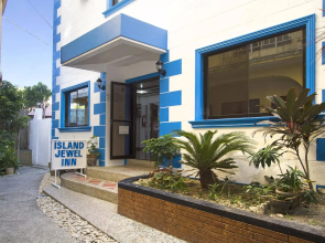 Island Jewel Inn
