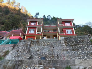 OYO 23275 Shiv Ganga View