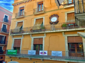 Nasta Vilanova Apartment