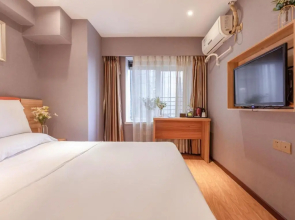 7Days Premium Chongqing Guanyinqiao Pedestrian Street Light Rail Station Branch