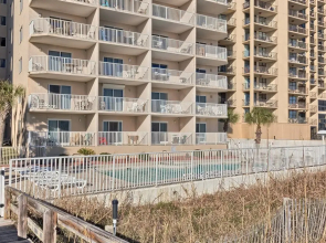 Four Winds 701 by Meyer Vacation Rentals