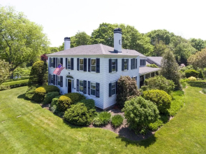 Candleberry Inn on Cape Cod