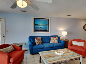 Sea Oats by Southern Vacation Rentals