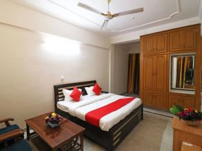 Vrindaban Guest House By OYO Rooms