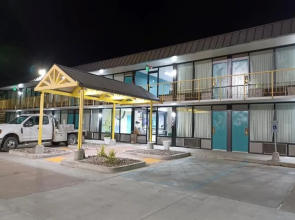 Econo Lodge Oak Grove-Blue Springs