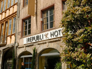 Republik Hôtel