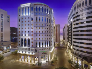 Diyar Ajwa, Tapestry Collection By Hilton