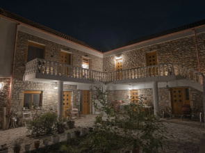 Militiko Residence