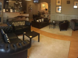 Crescent Garden House