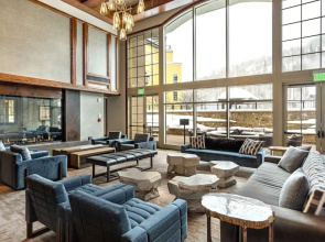 Ritz Carlton Vail #112 2 Bedroom Condo by RedAwning